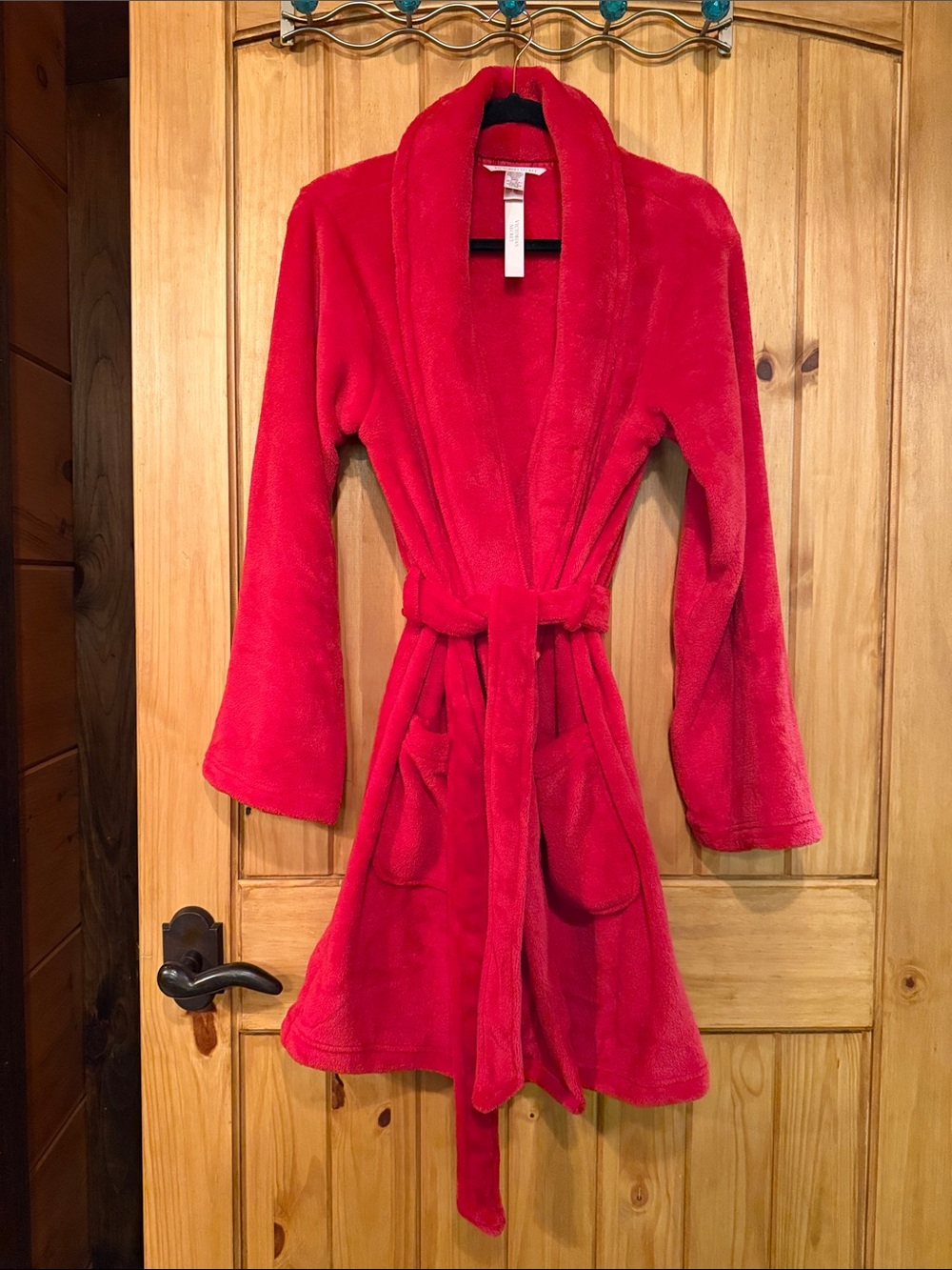 NWT VICTORIA’S SECRET RED ROBE